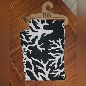 NWT Sarong in Coral Print